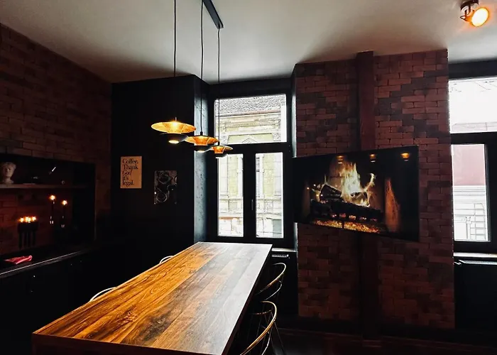 Διαμέρισμα View *