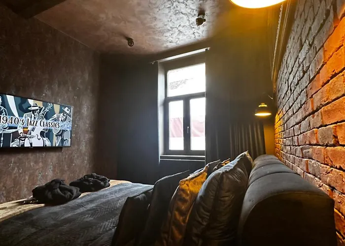 View Διαμέρισμα *